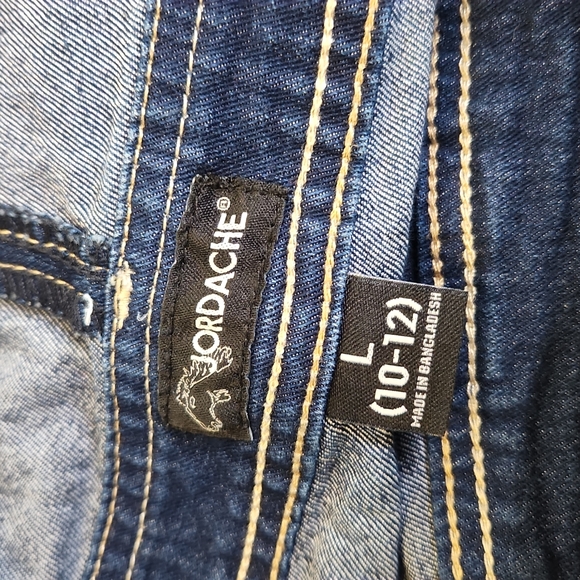 Jordache Dark Denim Short Overalls Size 10/12 - Picture 3 of 3